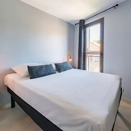 4 Pieces Sur Deux Niveaux Au Coeur De