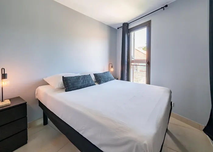 4 Pieces Sur Deux Niveaux Au Coeur De