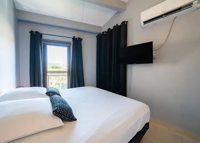 Apartman 4 Pieces Sur Deux Niveaux Au Coeur De *